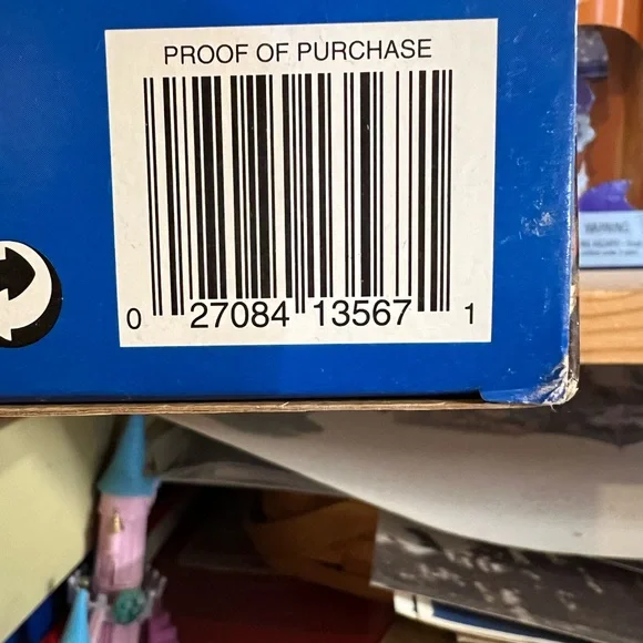 Mattel Cali Guy Blaine with Blue and White Surf Gear NRFB - Picture 8 of 9